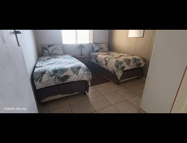 3 BEDROOM PROPERTY TO RENT IN LAWRENCE ROCKS